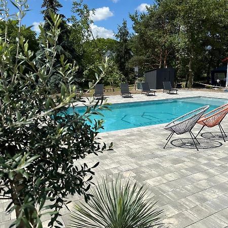 הוילה Ślesin Sadova Park מראה חיצוני תמונה