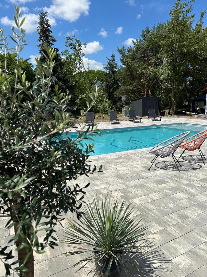 הוילה Ślesin Sadova Park מראה חיצוני תמונה