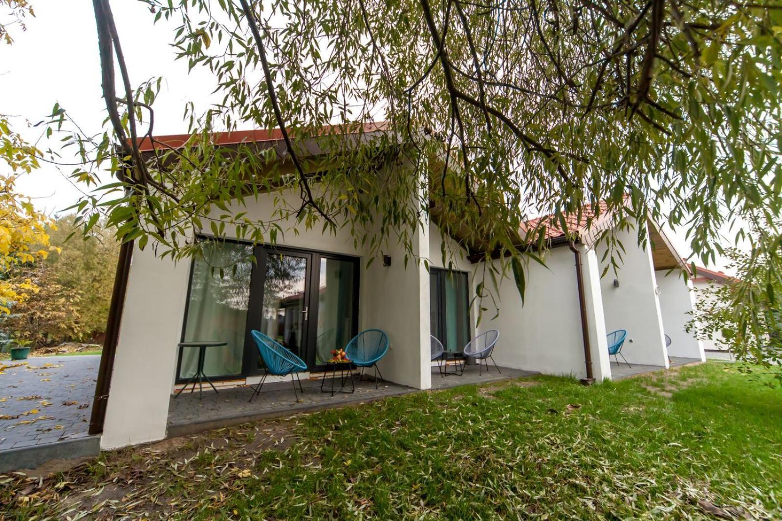 הוילה Ślesin Sadova Park מראה חיצוני תמונה